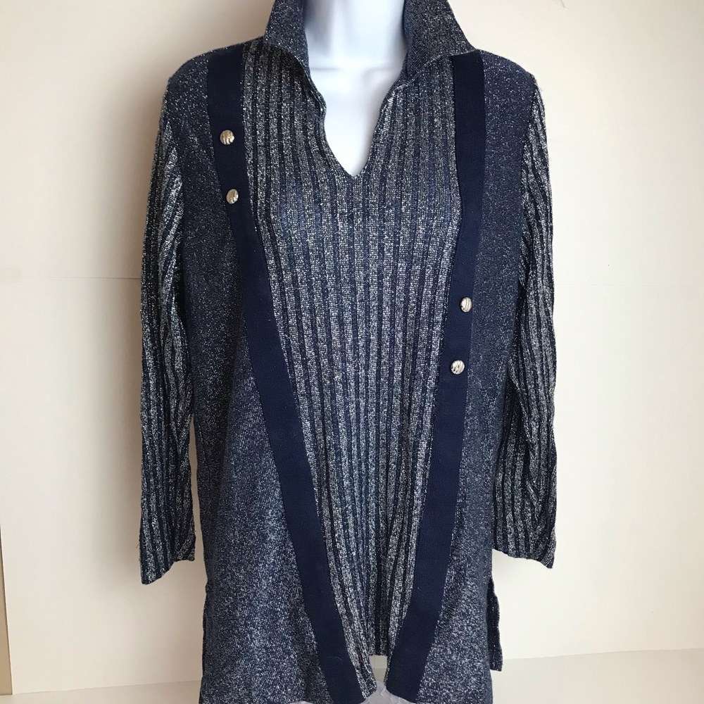 Vintage 70’s Graff sweater with metallic silver